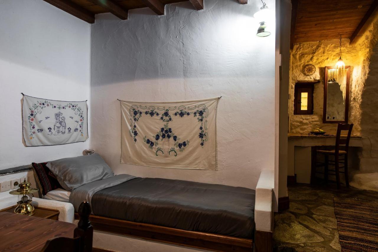 Kanto'S Guesthouse Стемница Экстерьер фото
