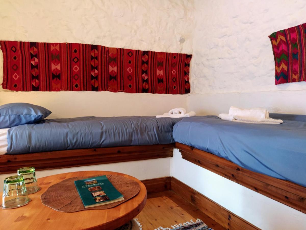 Kanto'S Guesthouse Стемница Экстерьер фото